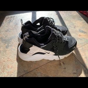 Nike Huarache Sneakers